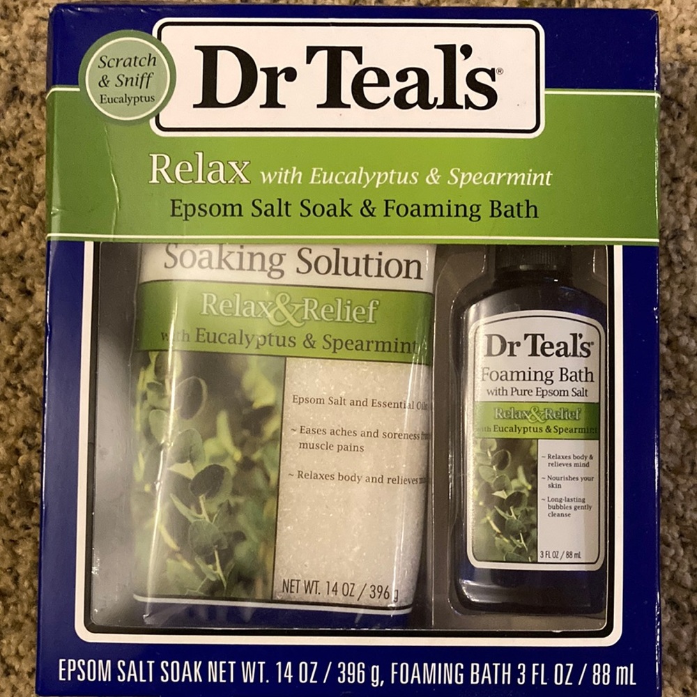 🍀Dr. Teals epsom salt soak and foaming bath set